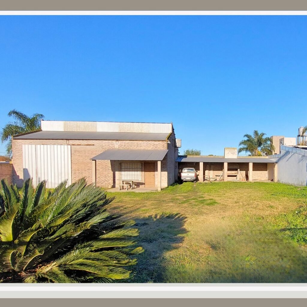 Galpón en Venta - 9 entre 34 y 36 — imagen 2