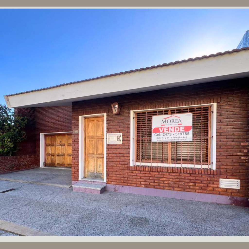 Casa con Consultorio en Venta - 46 entre 11 y 12