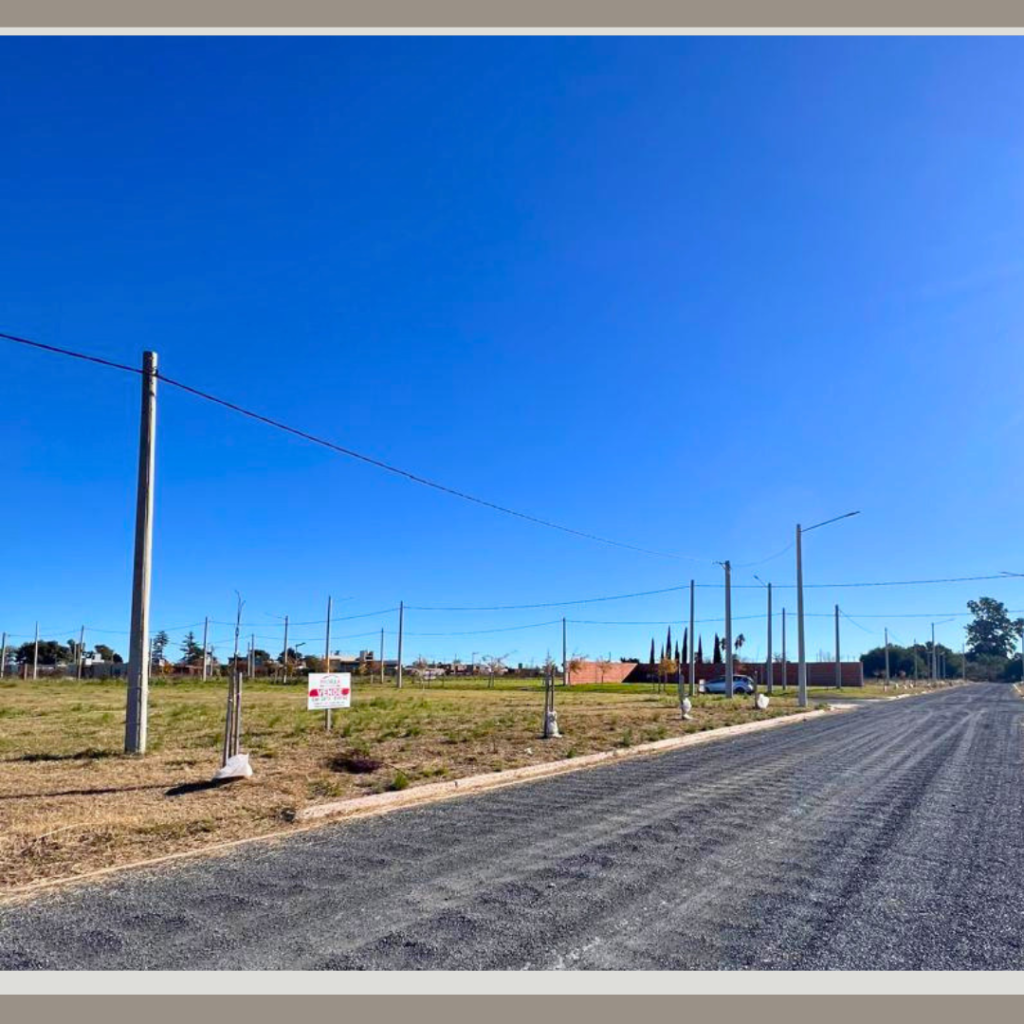 Terreno en Venta - 16 entre 32 y 33