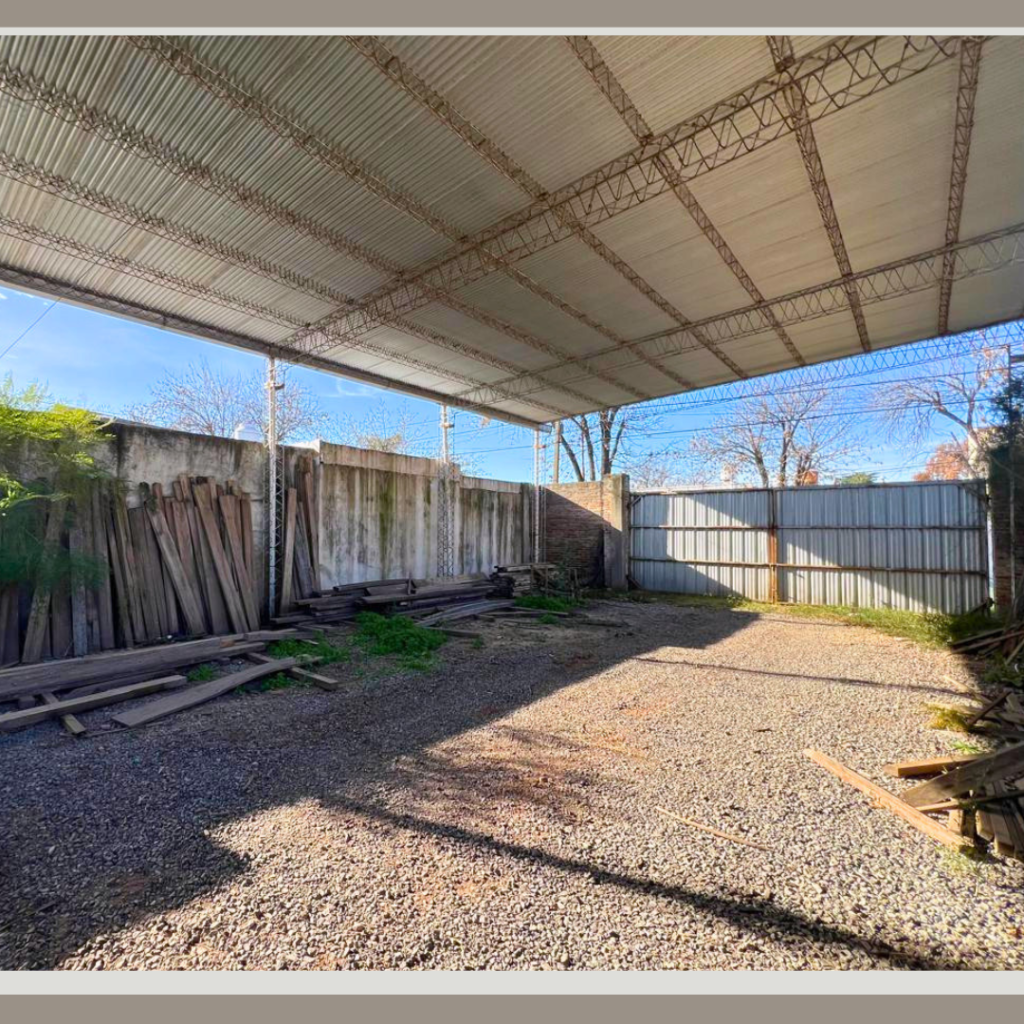 Galpón en Venta - 49 entre 13 y 14 — imagen 2