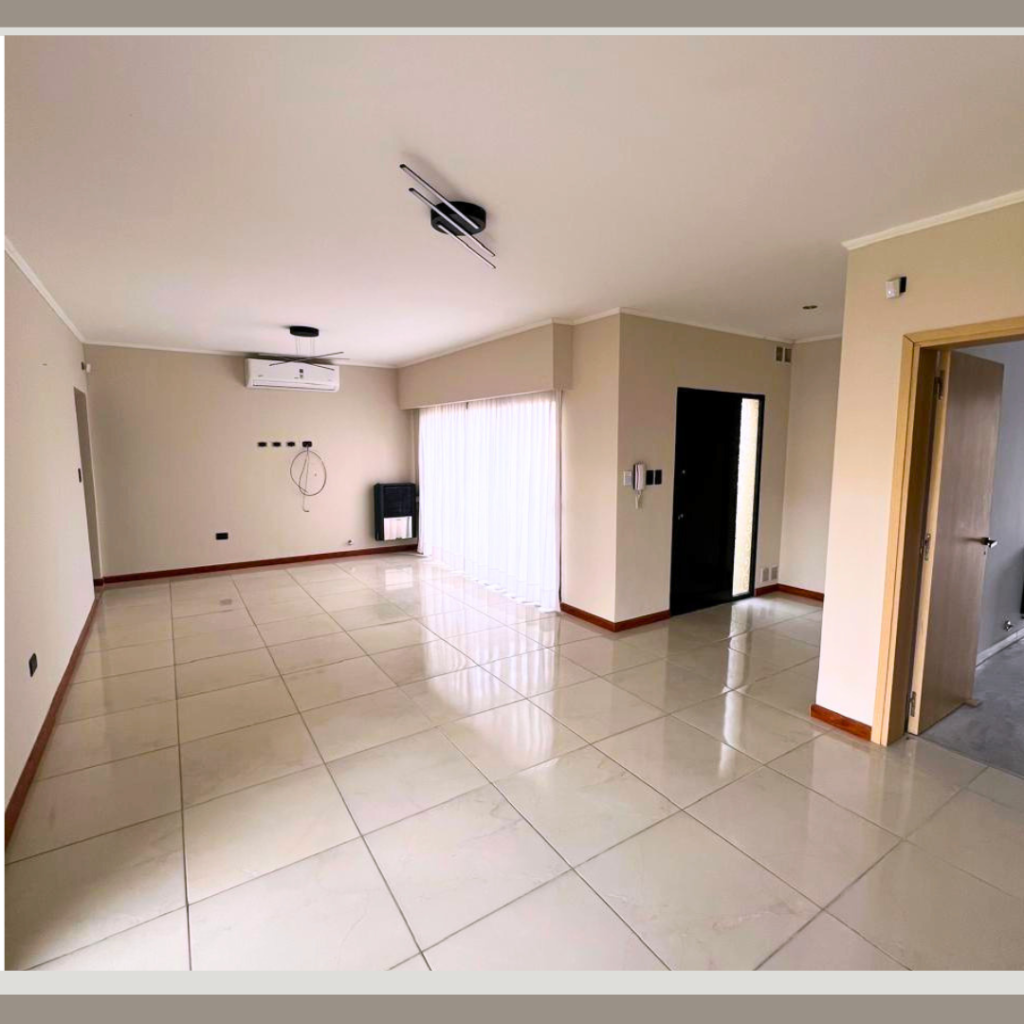 Casa en Venta - 39 entre 13 y 14 — imagen 3
