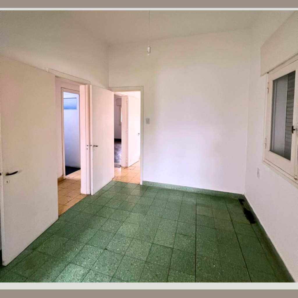 Casa en Venta - 49 entre 23 y 24 — imagen 3