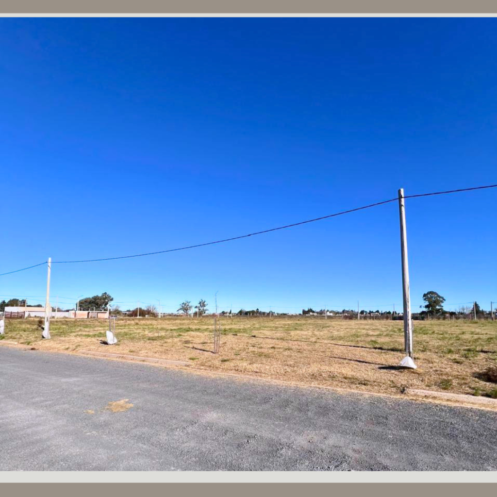 Terreno en Venta - 16 entre 32 y 33