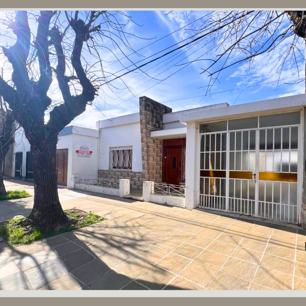 Casa en Venta - 24 entre 48 y 49 — imagen 2